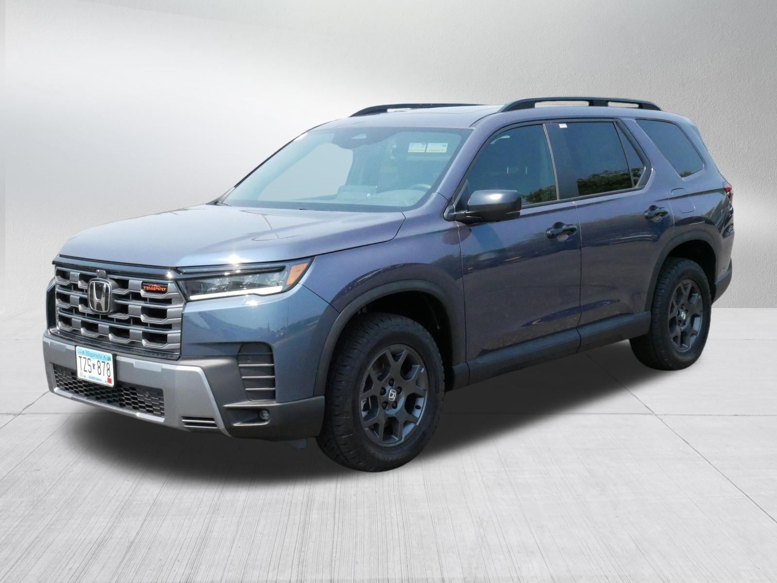 Certified 2026 Honda Pilot TrailSport image 3