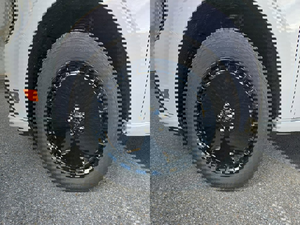 New 2025 Ford Maverick Lobo image 13