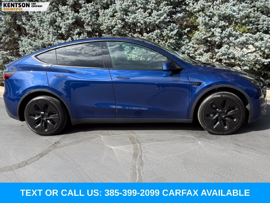 Used 2023 Tesla Model Y Long Range AWD/4WD image 9
