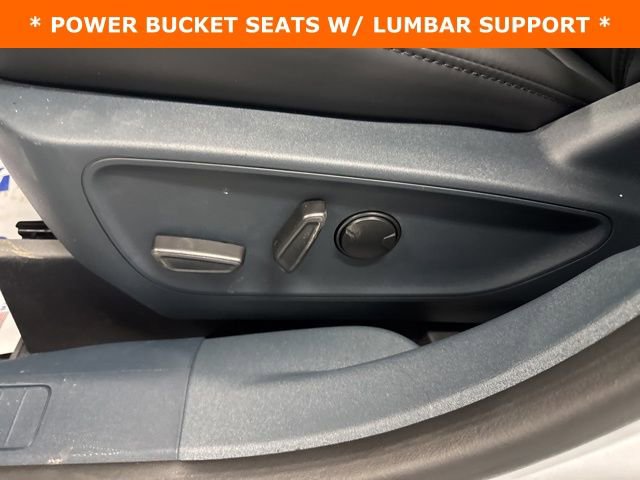 New 2026 Ford Maverick Lariat w/ Black Appearance Package image 31