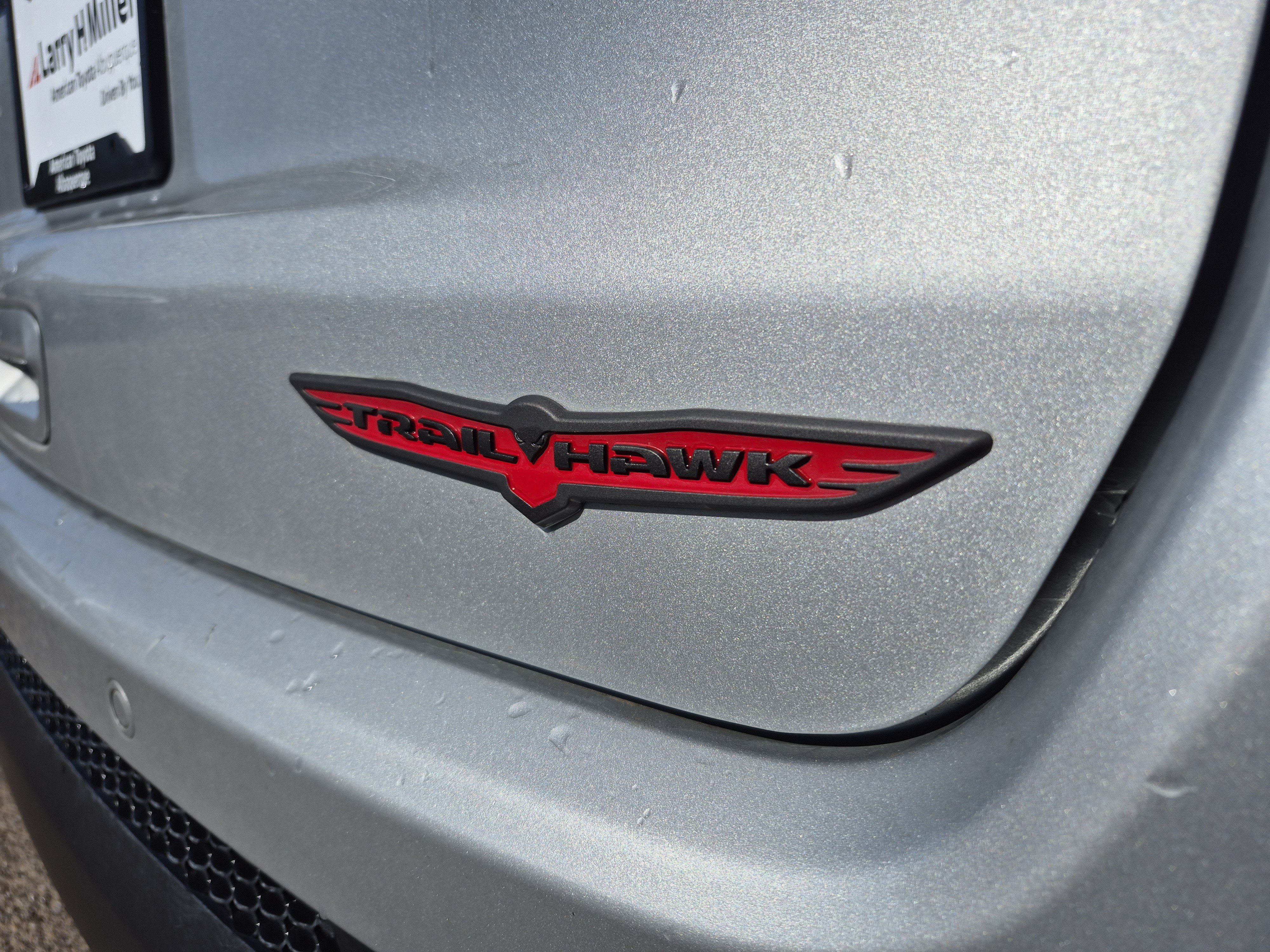Used 2025 Jeep Compass Trailhawk AWD/4WD image 21
