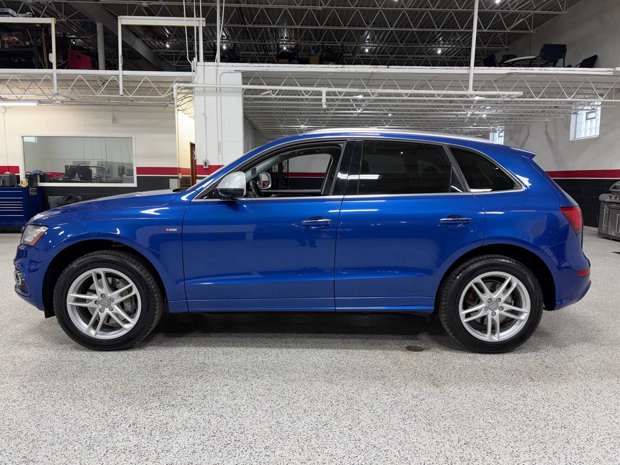Used 2017 Audi Q5 3.0T Prestige image 9