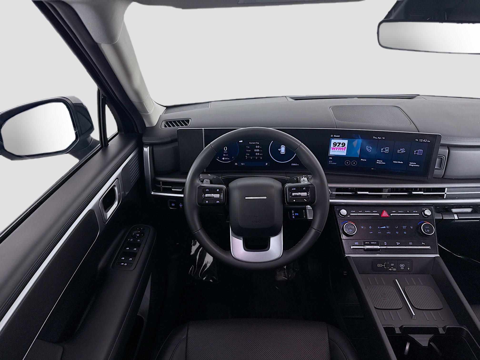 Used 2025 Hyundai Santa Fe XRT AWD/4WD image 17