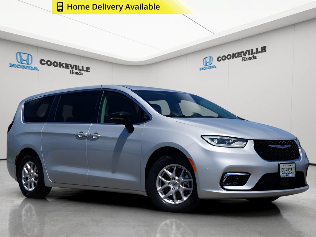 Used 2024 Chrysler Pacifica Touring-L
