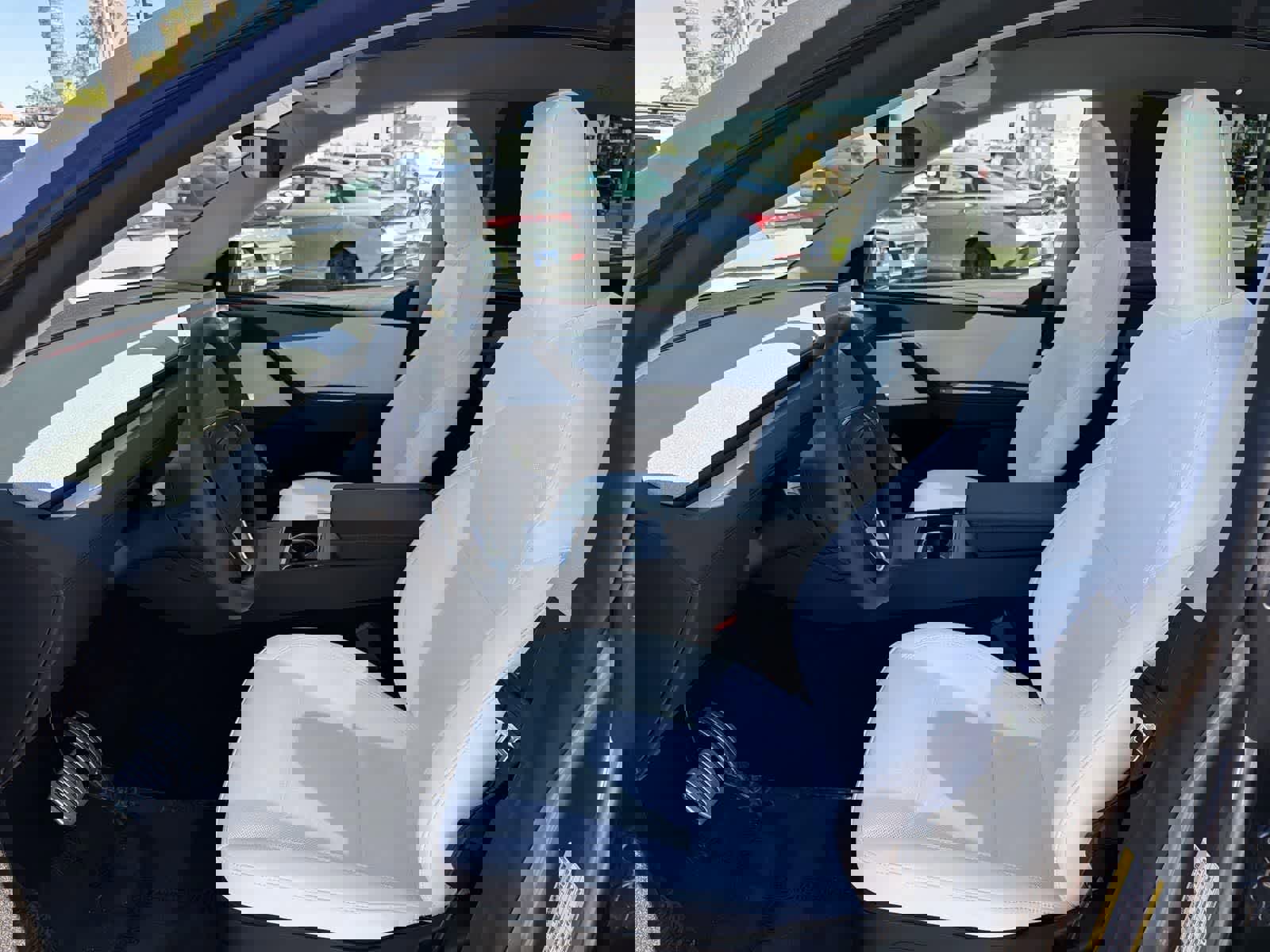 Used 2026 Tesla Model Y AWD image 25