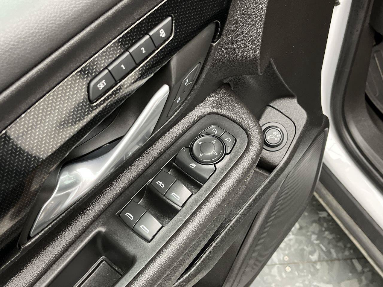 Used 2022 GMC Terrain AT4 w/ LPO, Floor Liner Package AWD/4WD image 8