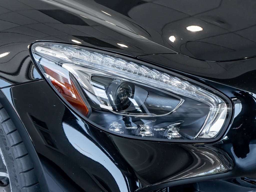 Used 2018 Mercedes-Benz AMG GT Roadster image 26