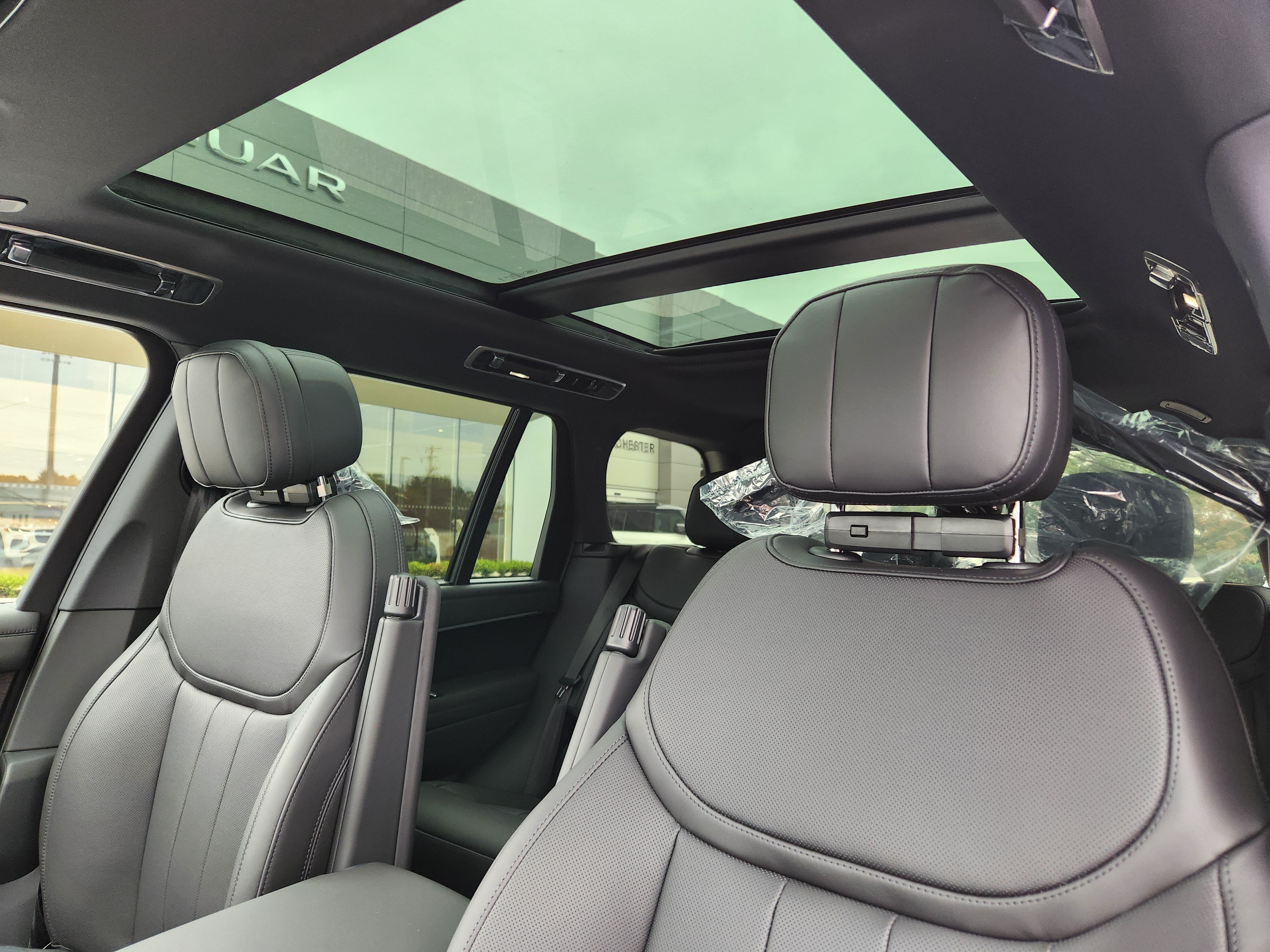 New 2027 Land Rover Range Rover SE AWD/4WD image 10