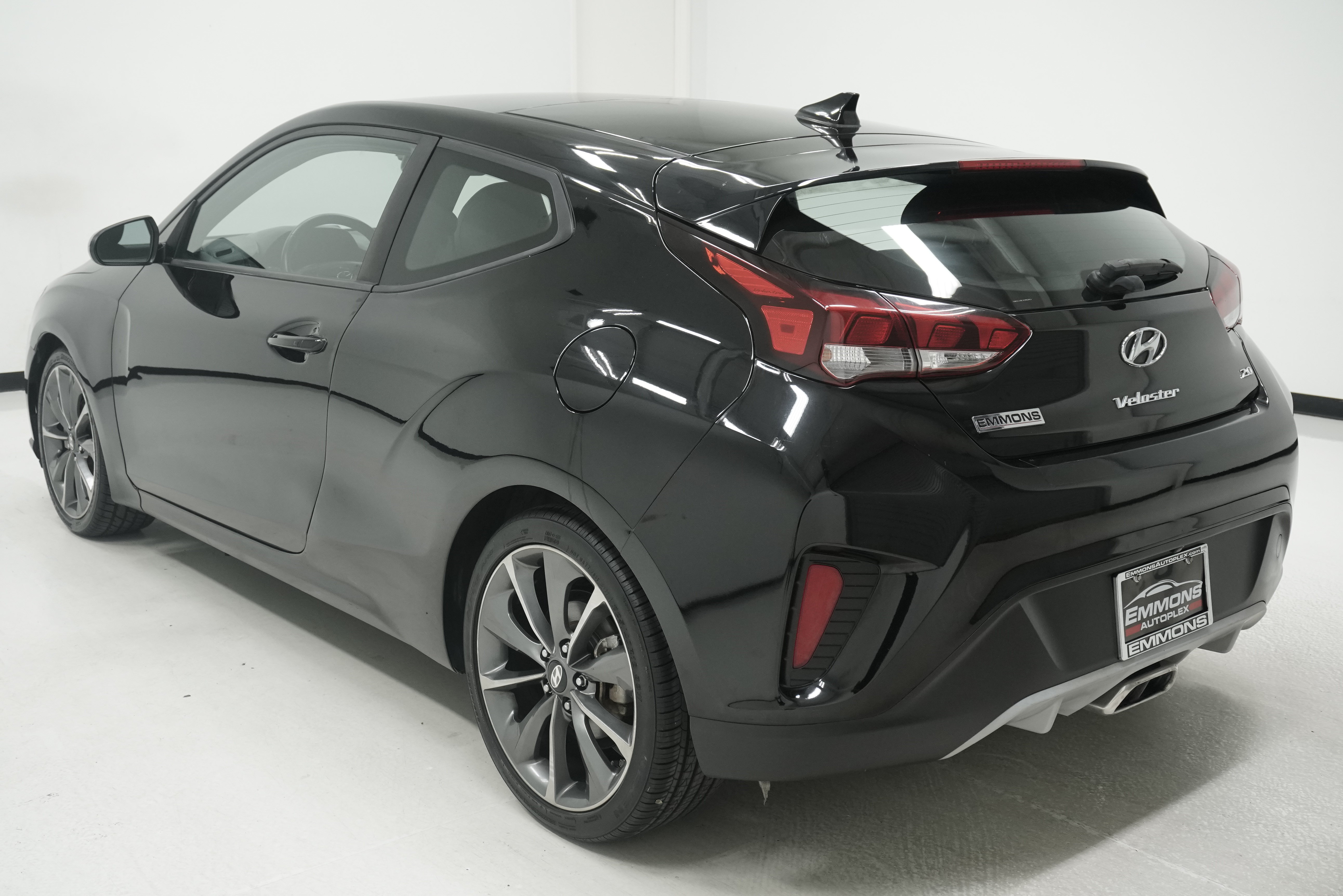 Used 2020 Hyundai Veloster 2.0 Premium FWD image 6