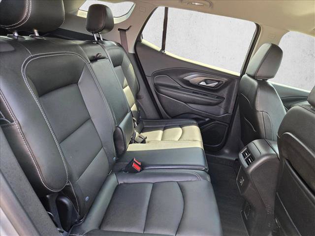 Used 2024 GMC Terrain SLT AWD/4WD image 19