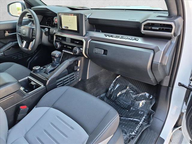 Certified 2025 Toyota Tacoma TRD Sport AWD/4WD image 19