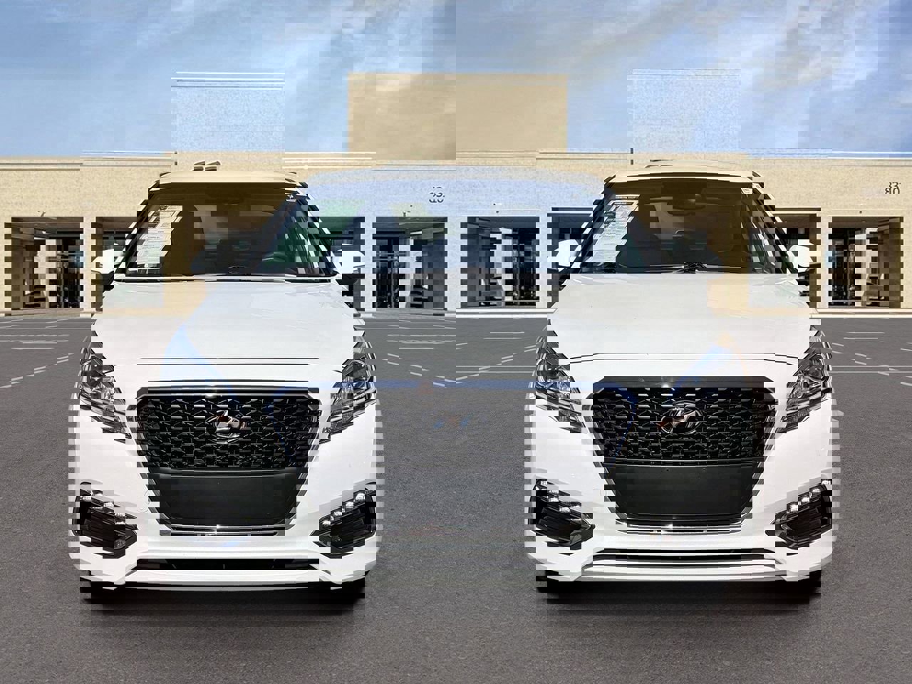 Used 2017 Hyundai Sonata SE image 2