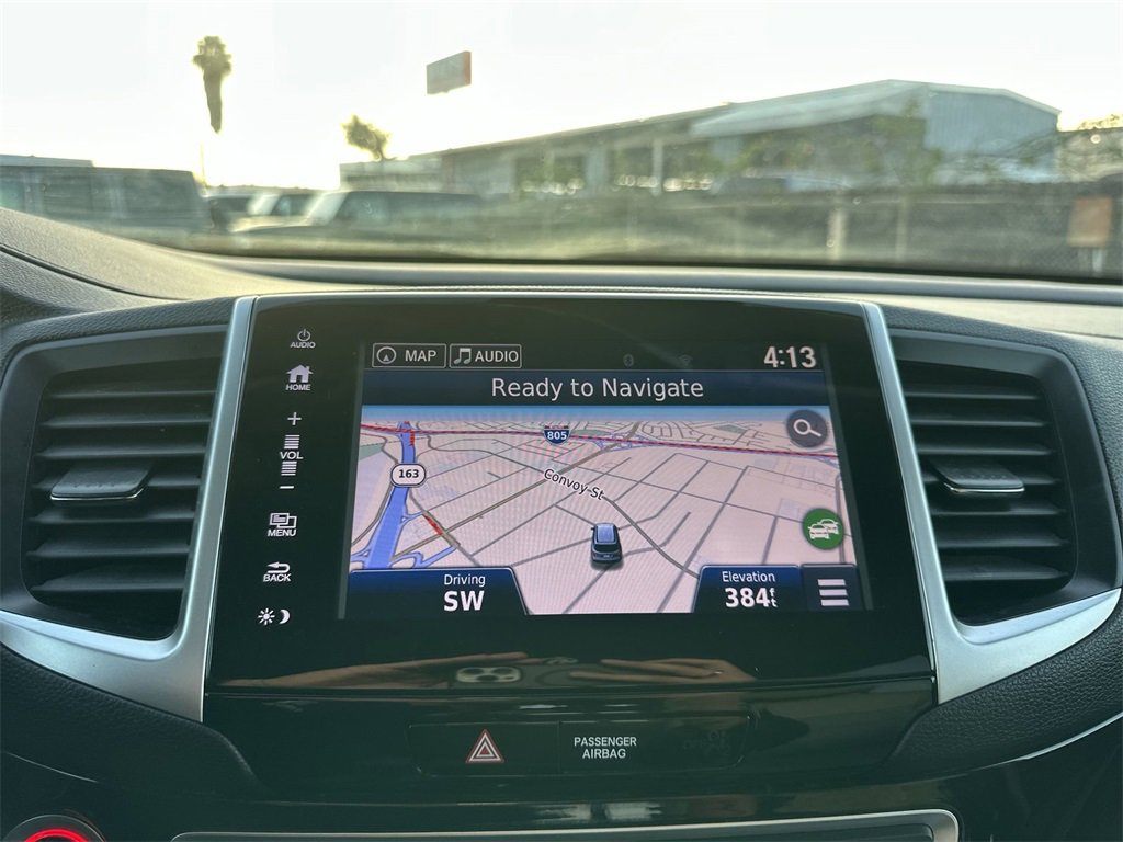 Used 2018 Honda Pilot Touring image 26