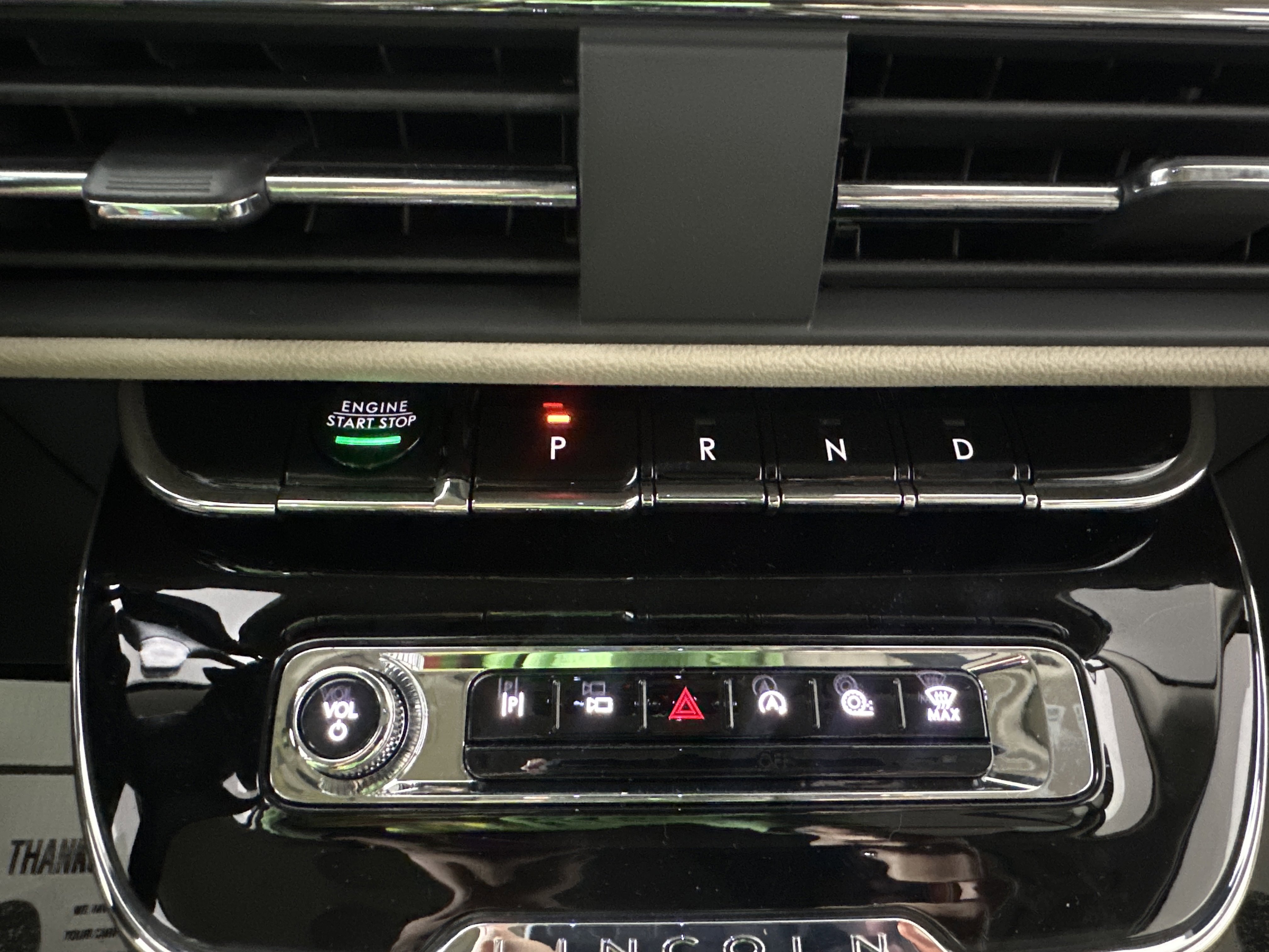 New 2026 Lincoln Corsair Premiere image 17