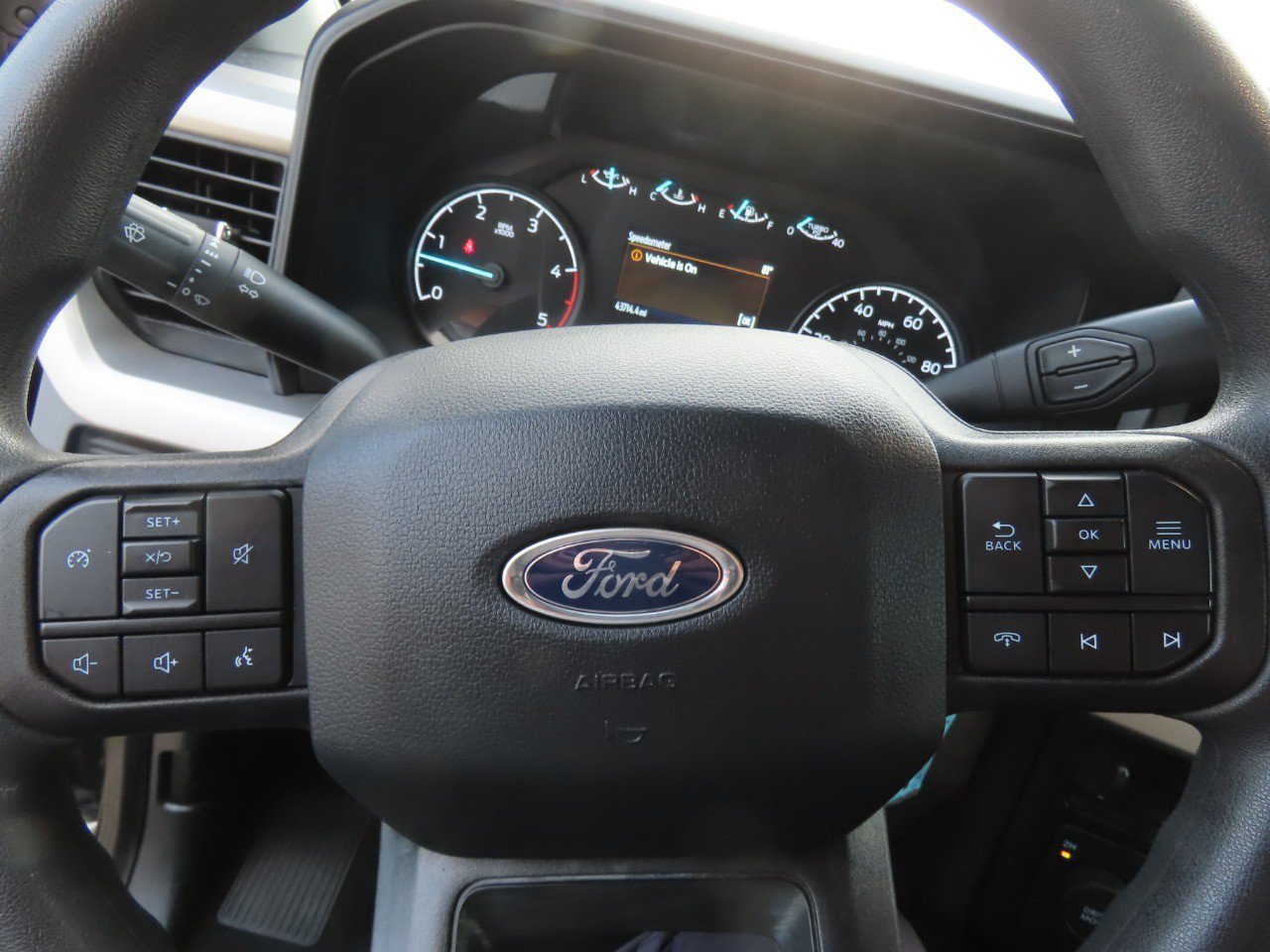 Used 2025 Ford F250 XLT AWD/4WD image 27