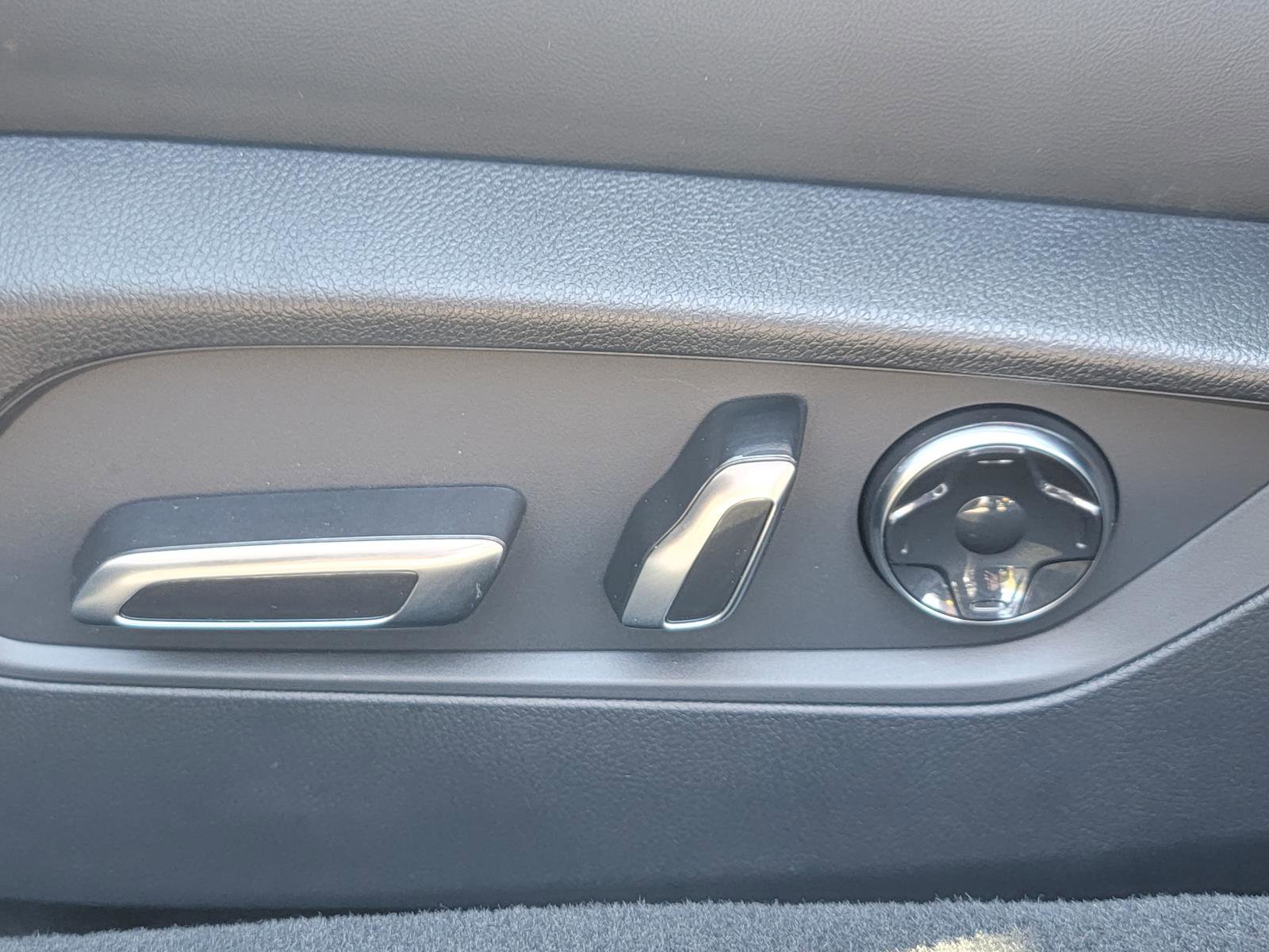 Certified 2025 Acura TLX w/ Technology Package FWD image 34