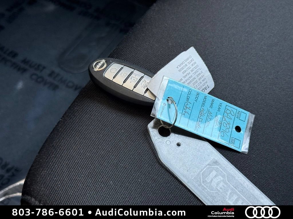 Used 2022 Nissan Pathfinder SV w/ SV Premium Package AWD/4WD image 37