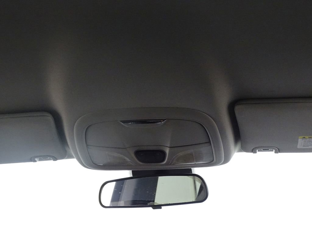 Used 2019 Jeep Cherokee Latitude w/ Popular Appearance Group image 27