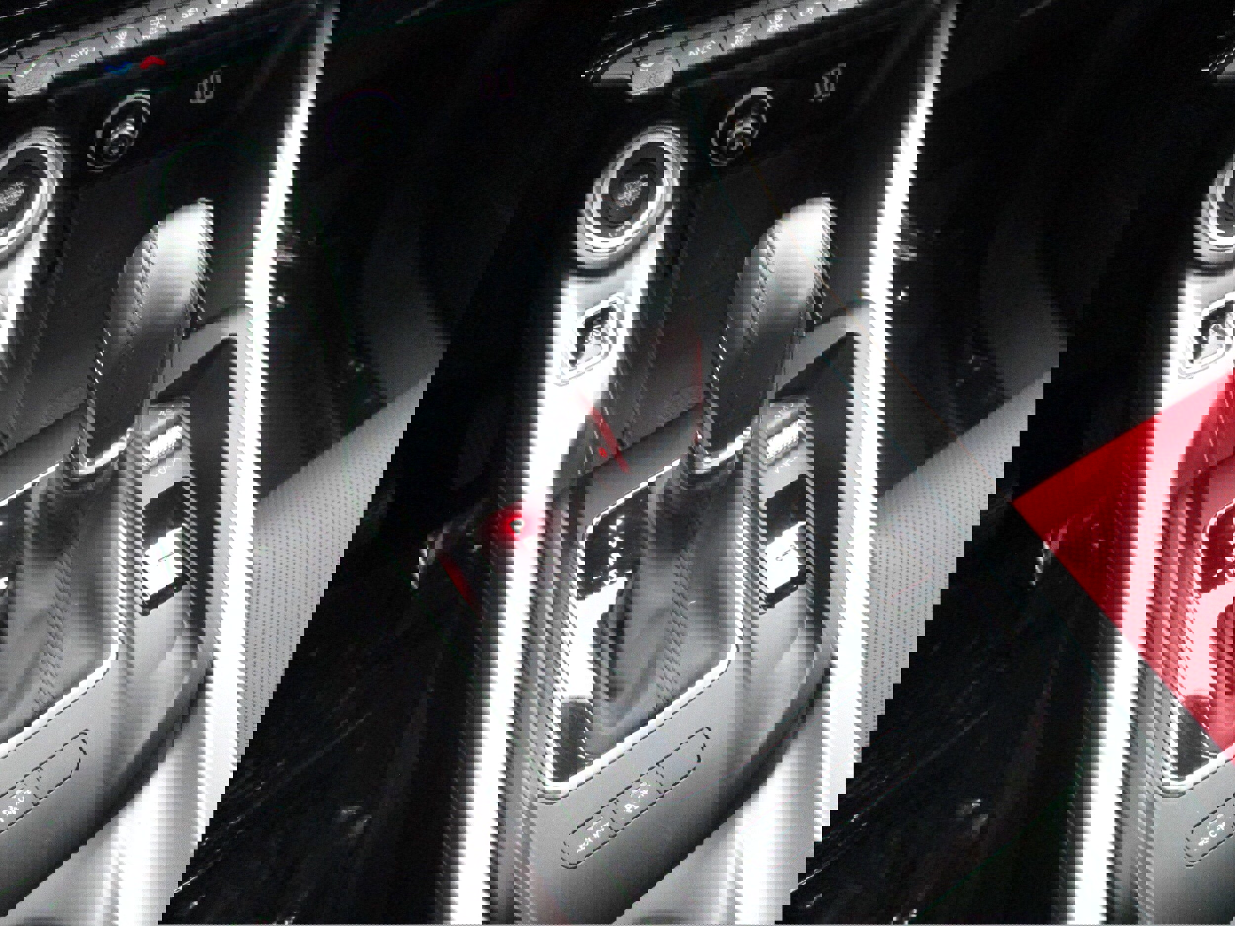 Used 2024 Dodge Hornet GT image 29