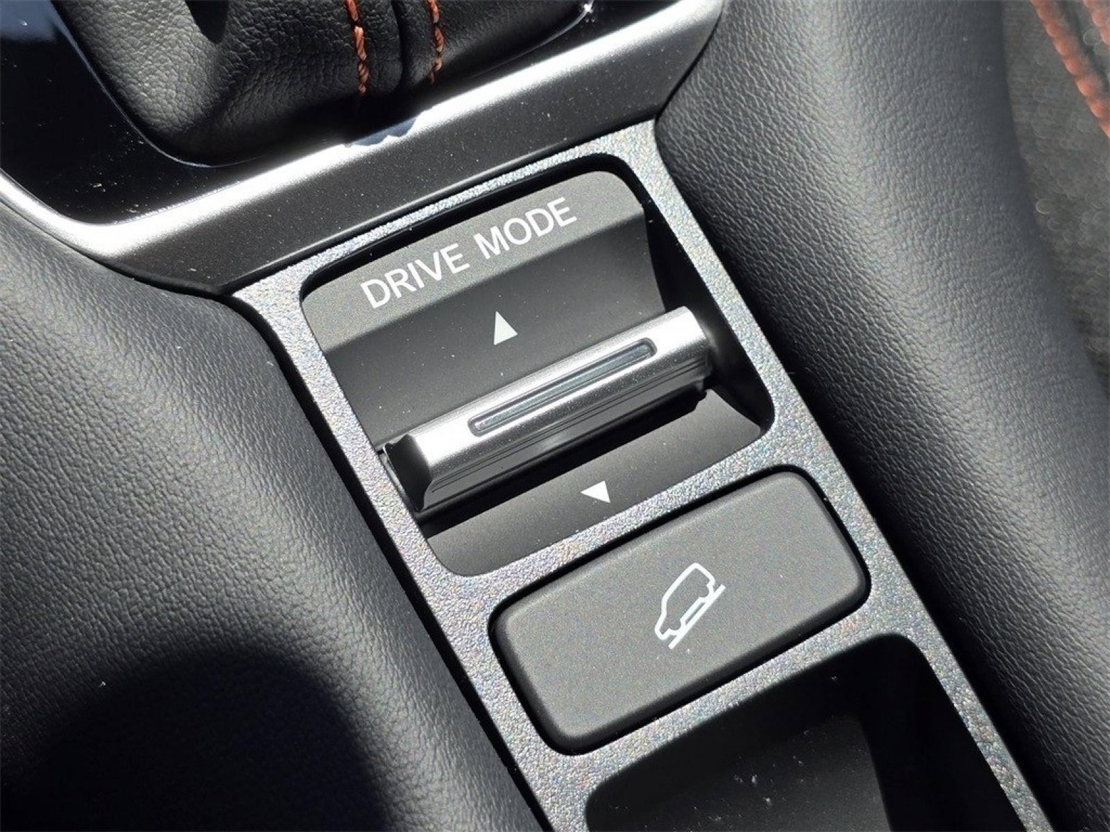 New 2026 Honda HR-V Sport image 8