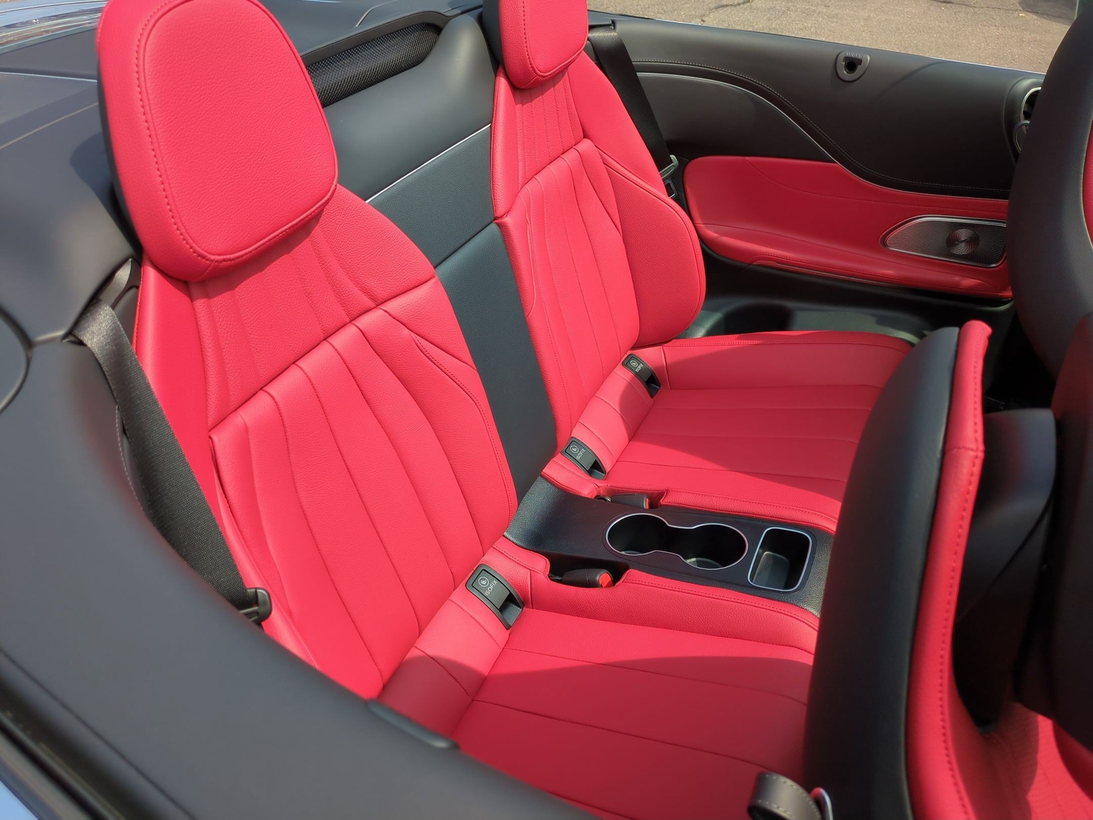 Certified 2026 Mercedes-Benz CLE 300 4MATIC Cabriolet image 33