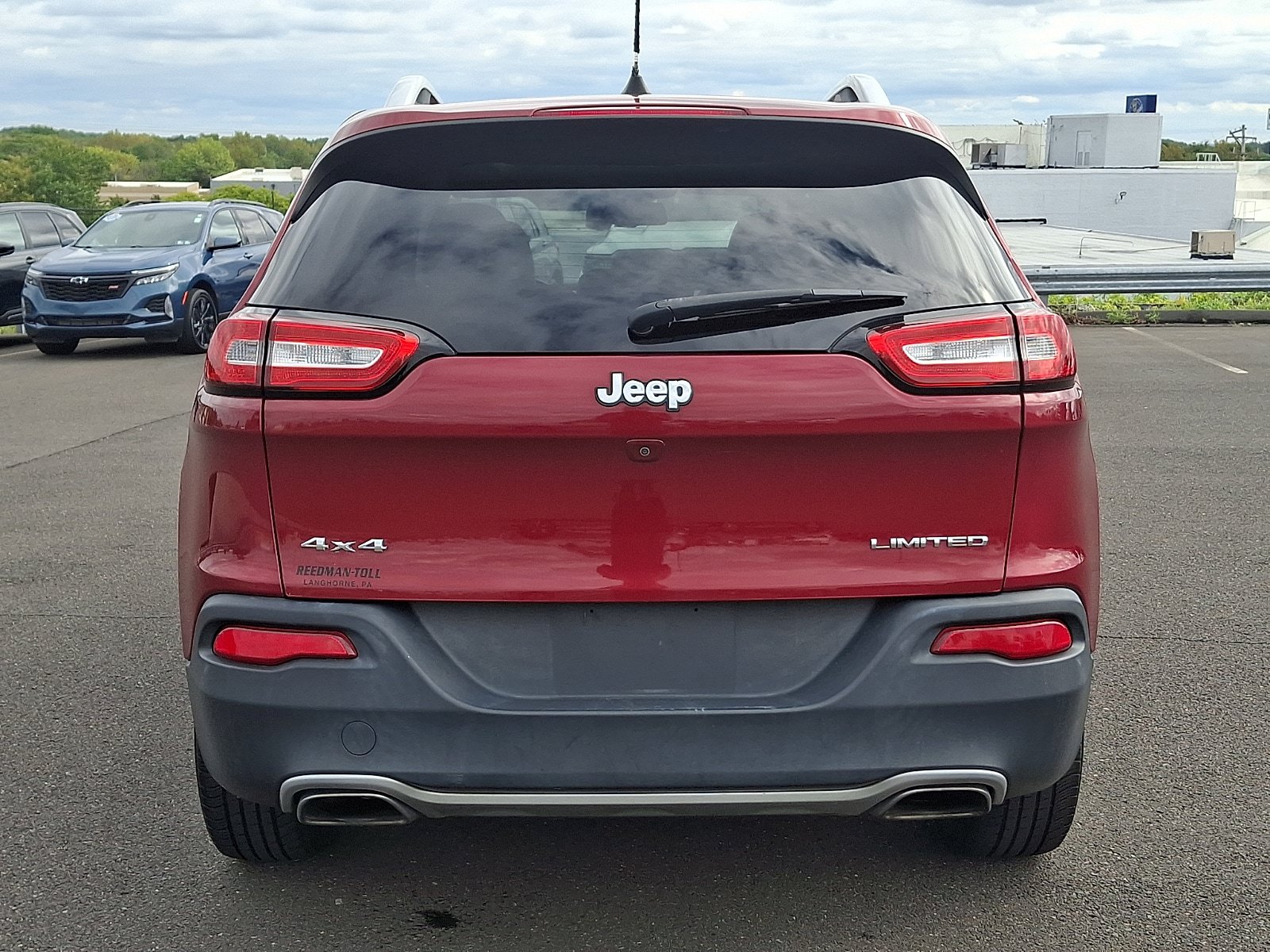 Used 2016 Jeep Cherokee Limited AWD/4WD image 5