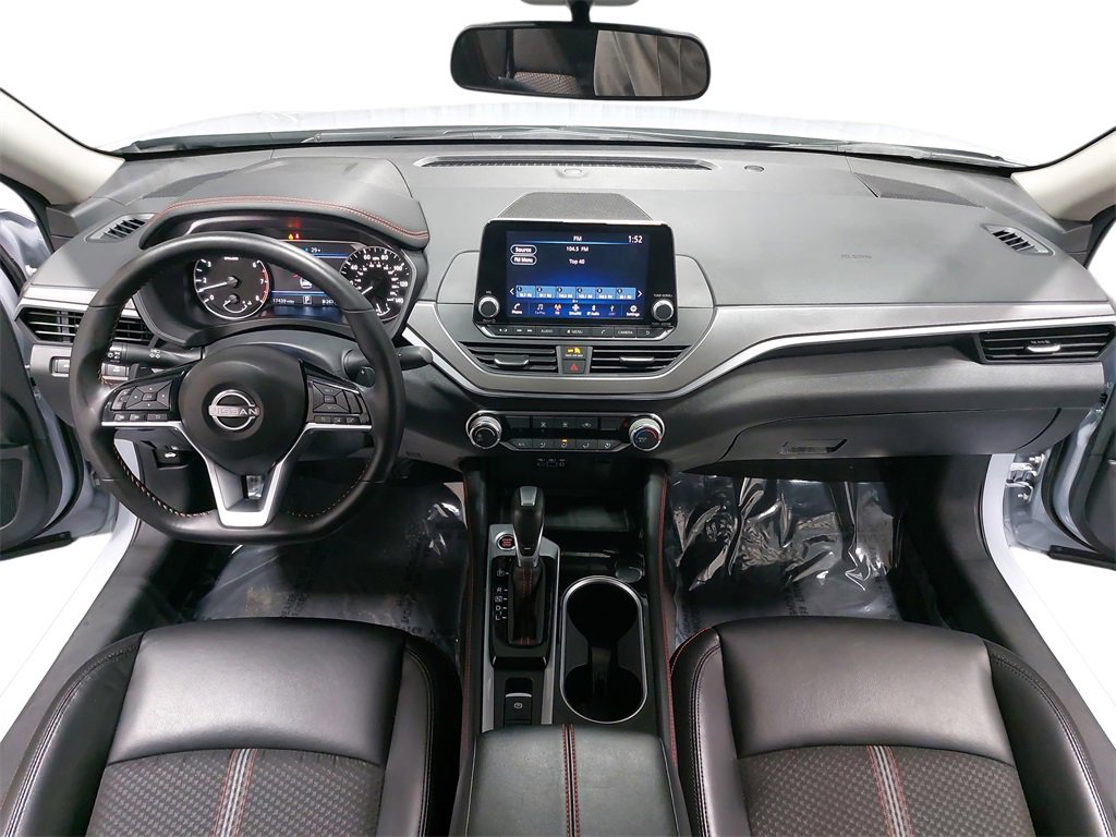 Used 2025 Nissan Altima 2.5 SR image 9