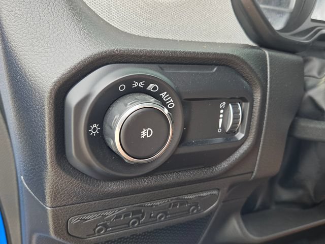 Used 2024 Jeep Wrangler Unlimited Sport AWD/4WD image 29