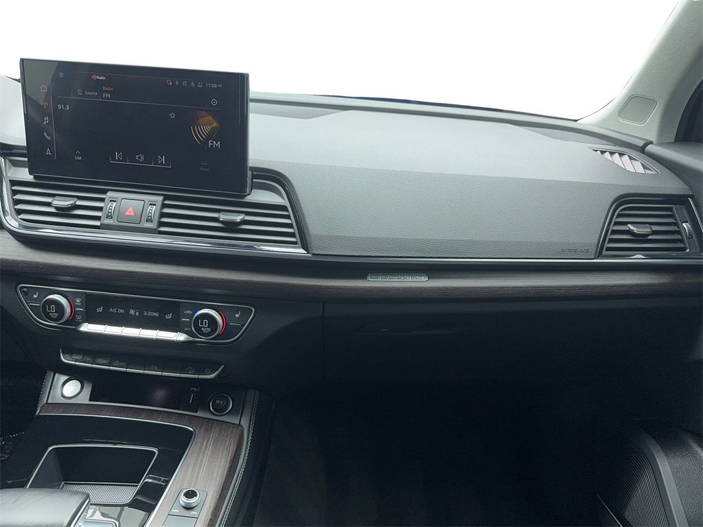 Used 2022 Audi Q5 2.0T Premium Plus w/ Premium Plus Package image 19