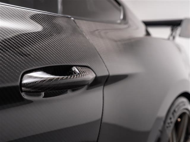 Used 2022 Ford Mustang Shelby GT500 w/ Carbon Fiber Track Pack image 43