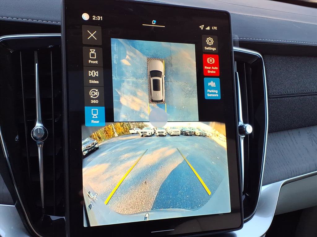 New 2026 Volvo XC90 B6 Ultra w/ Protection Package Premier image 17