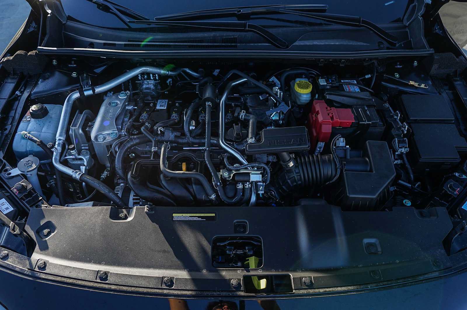 New 2027 Nissan Sentra SR w/ Floor Mat Package FWD image 13