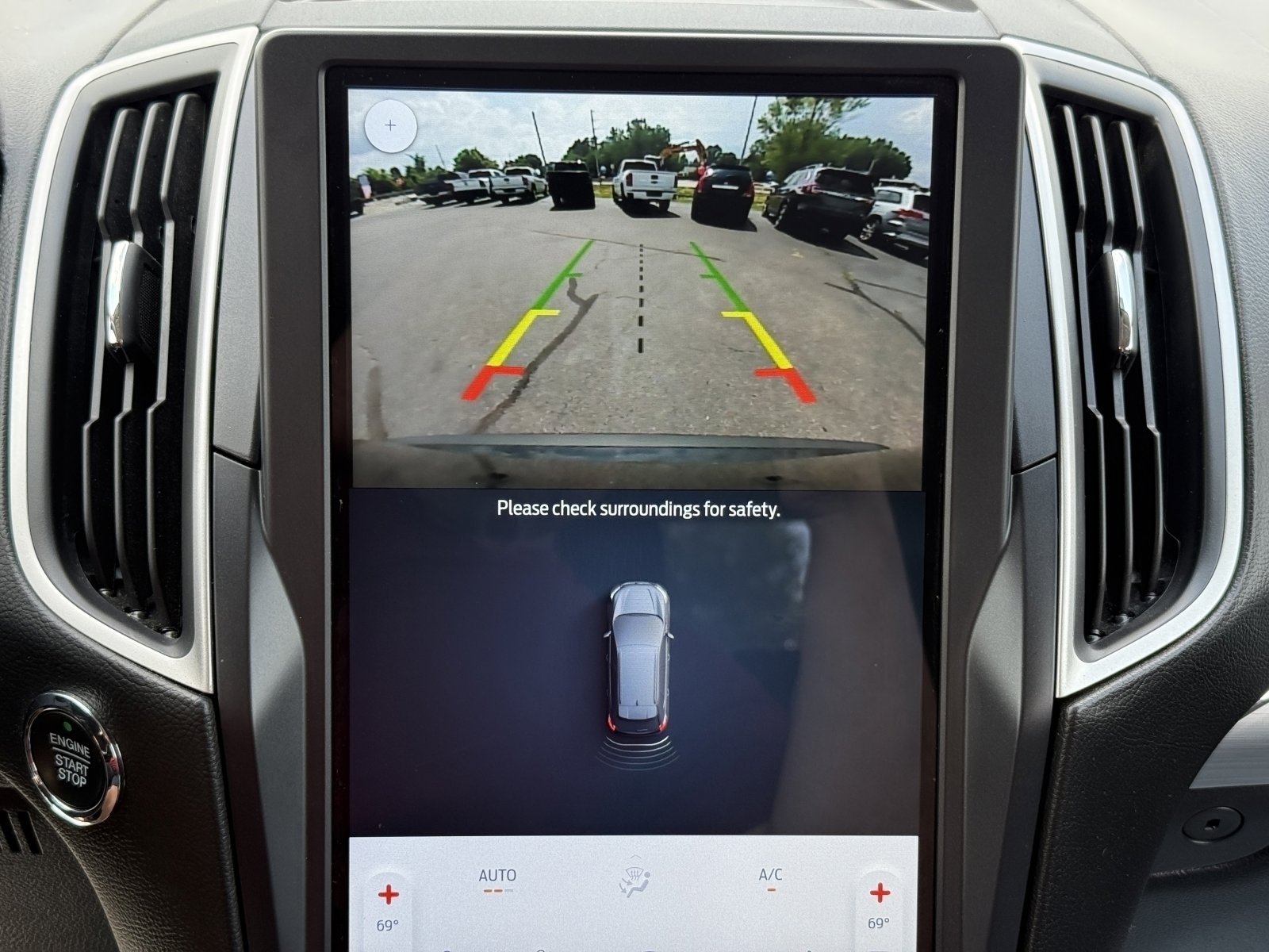 Used 2022 Ford Edge SEL w/ Convenience Package image 15