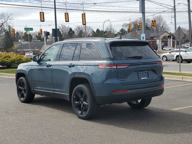 New 2026 Jeep Grand Cherokee Limited w/ Limited Altitude Package image 3