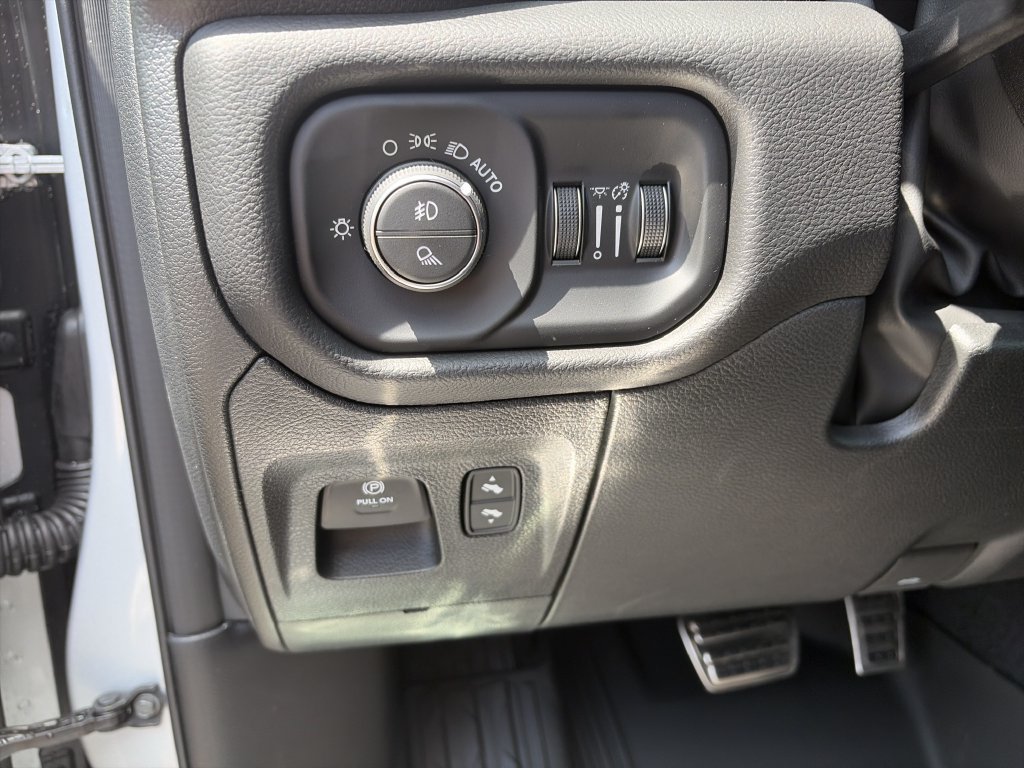 New 2026 RAM 1500 RHO AWD/4WD image 19