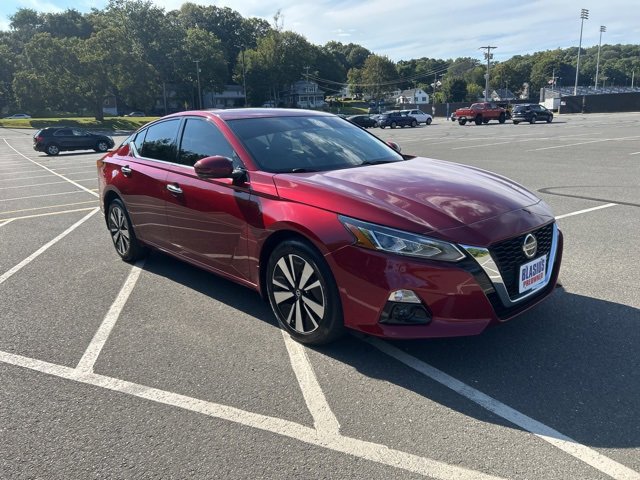 Used 2022 Nissan Altima 2.5 SL