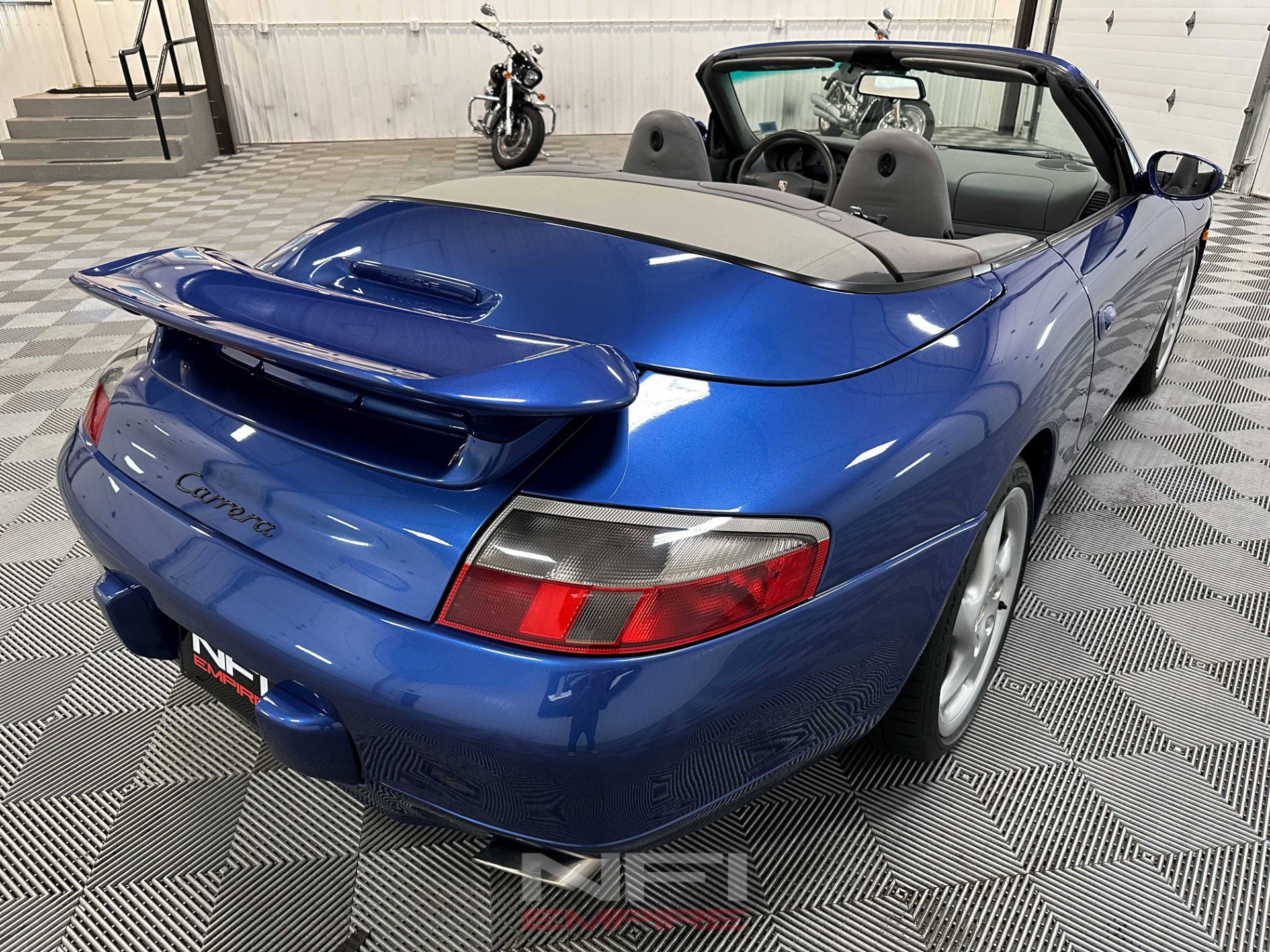 Used 2002 Porsche 911 Cabriolet image 14