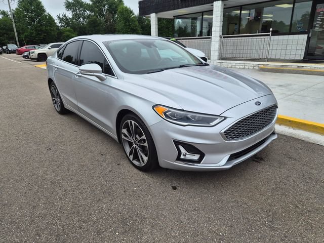 Used 2019 Ford Fusion Titanium AWD/4WD image 4