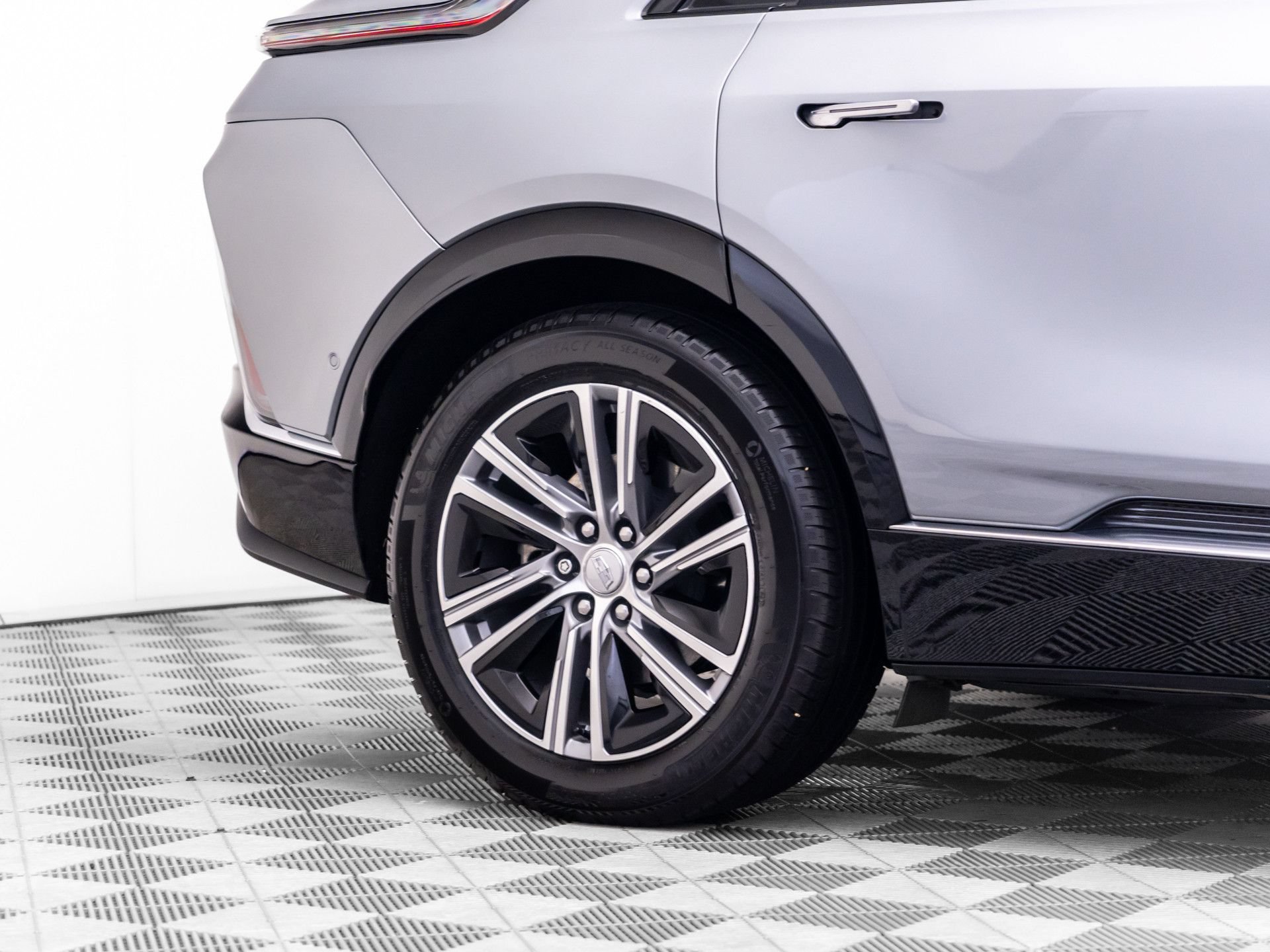 Certified 2024 Cadillac Lyriq Luxury w/ LPO, Floor Liner Package AWD/4WD image 39