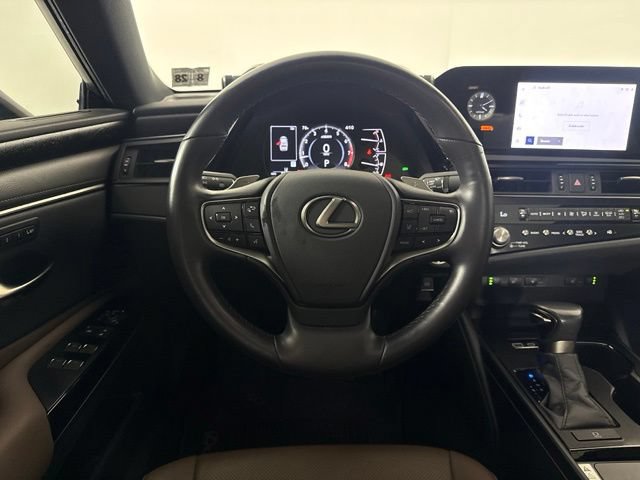Used 2024 Lexus ES 350 w/ Premium Package FWD image 30