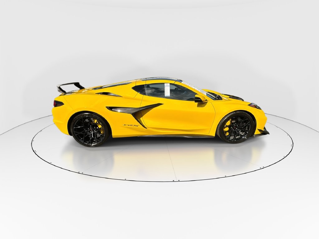 Used 2026 Chevrolet Corvette ZR1X AWD/4WD image 9