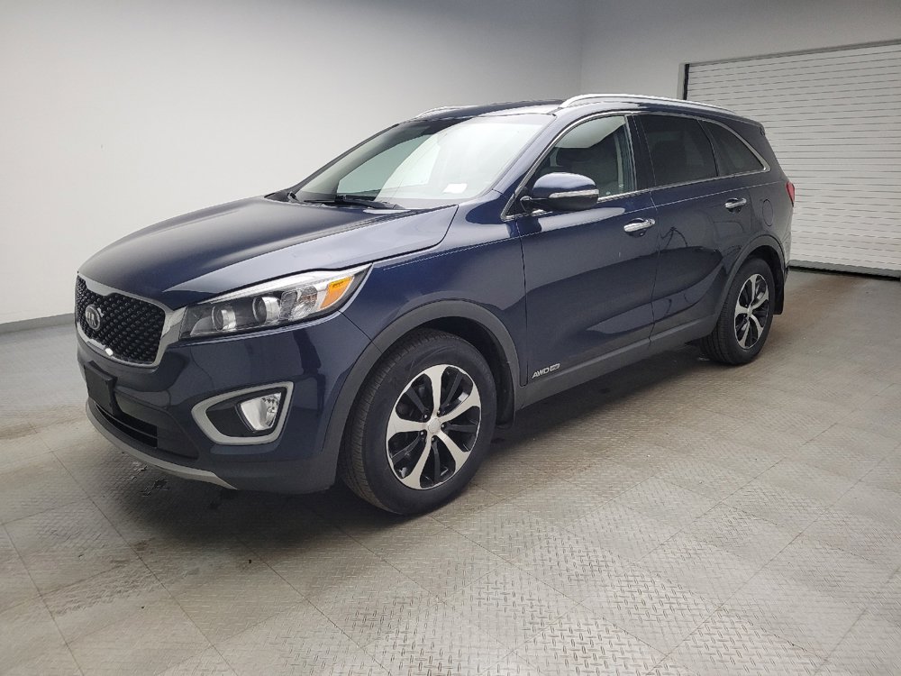 Used 2018 Kia Sorento EX image 2