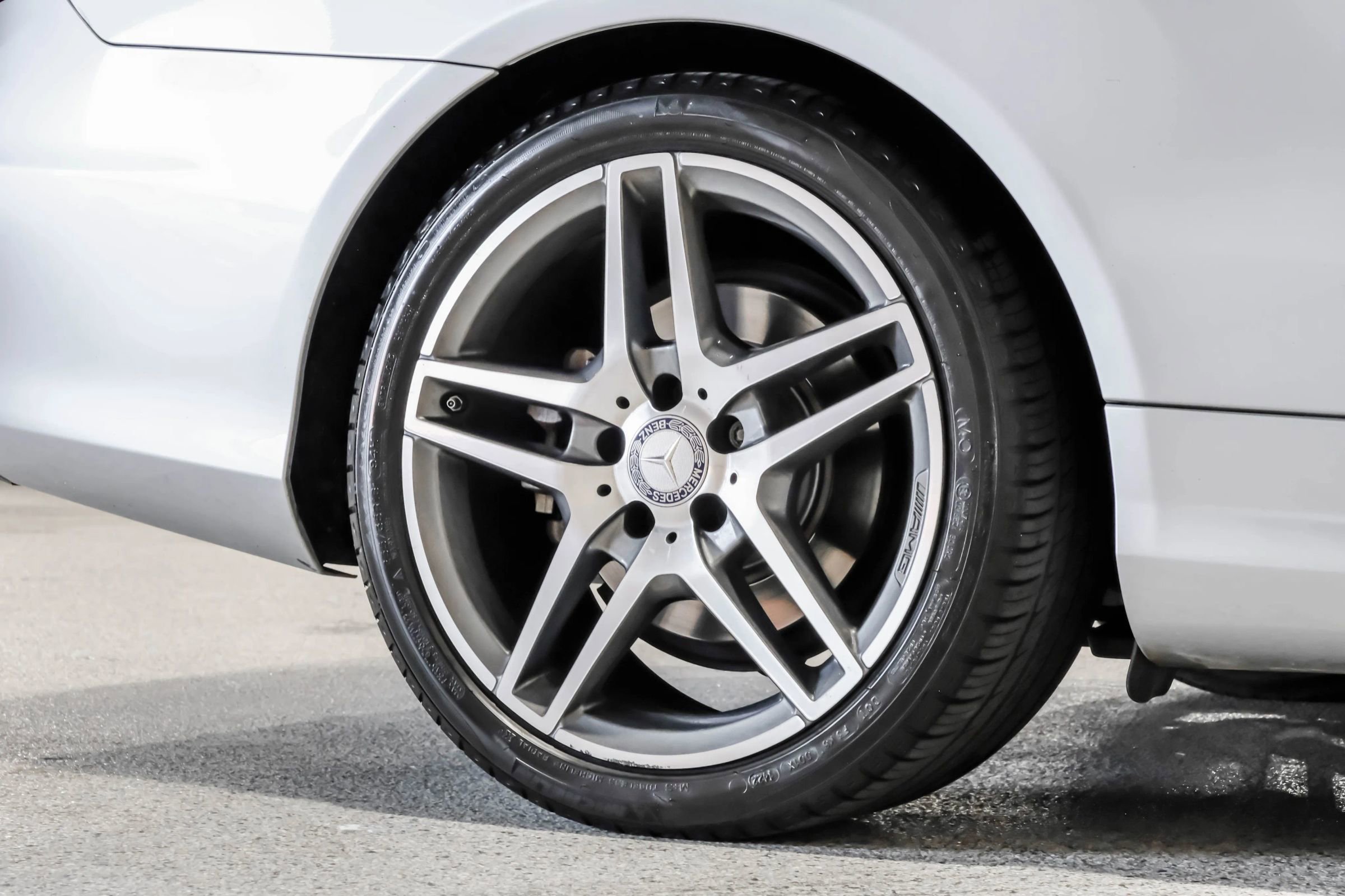 Used 2014 Mercedes-Benz E 550 Cabriolet image 57