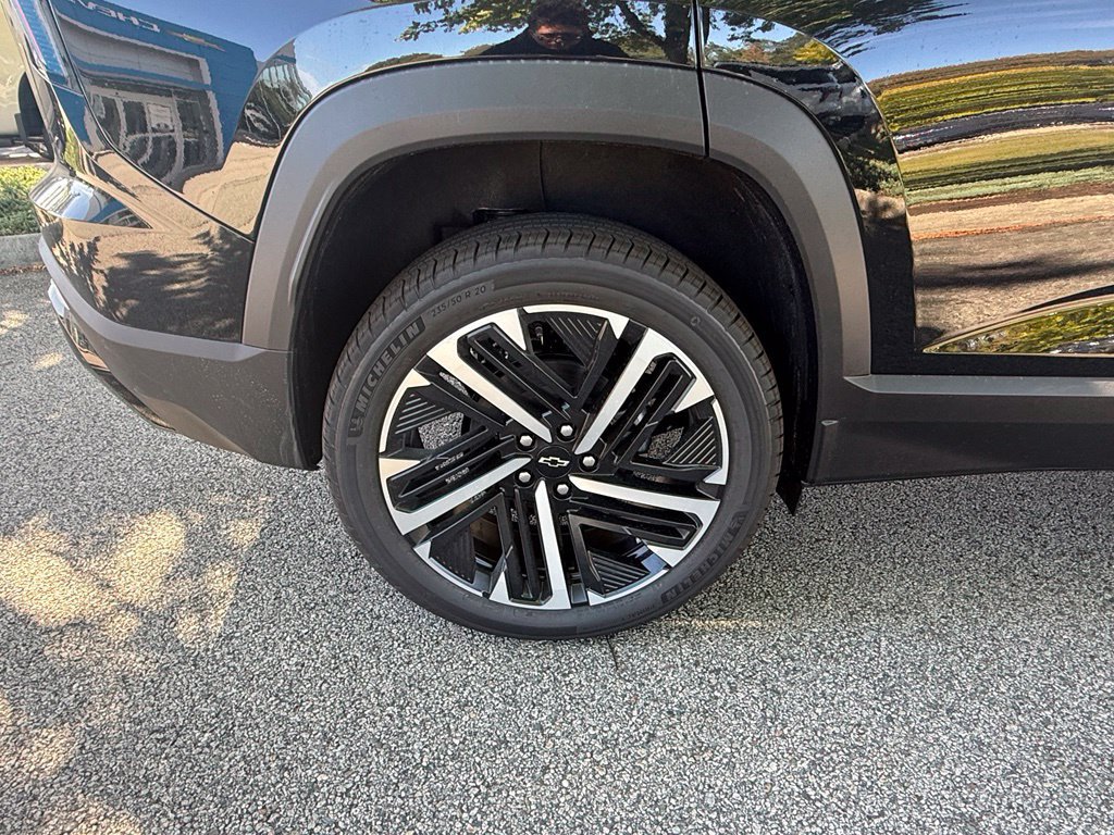New 2027 Chevrolet Equinox RS w/ Safety and Technology Package AWD/4WD image 33