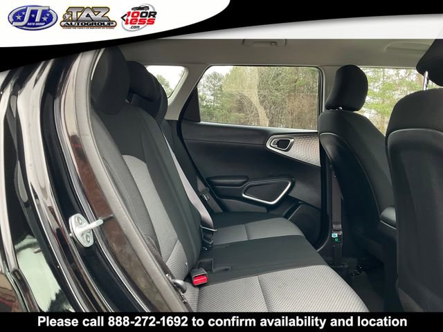 Used 2020 Kia Soul LX image 13