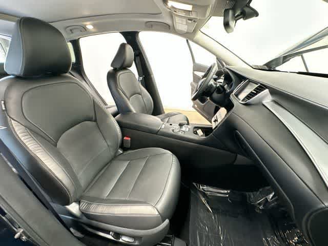 Used 2019 INFINITI QX50 Essential w/ Proactive Package AWD/4WD image 23