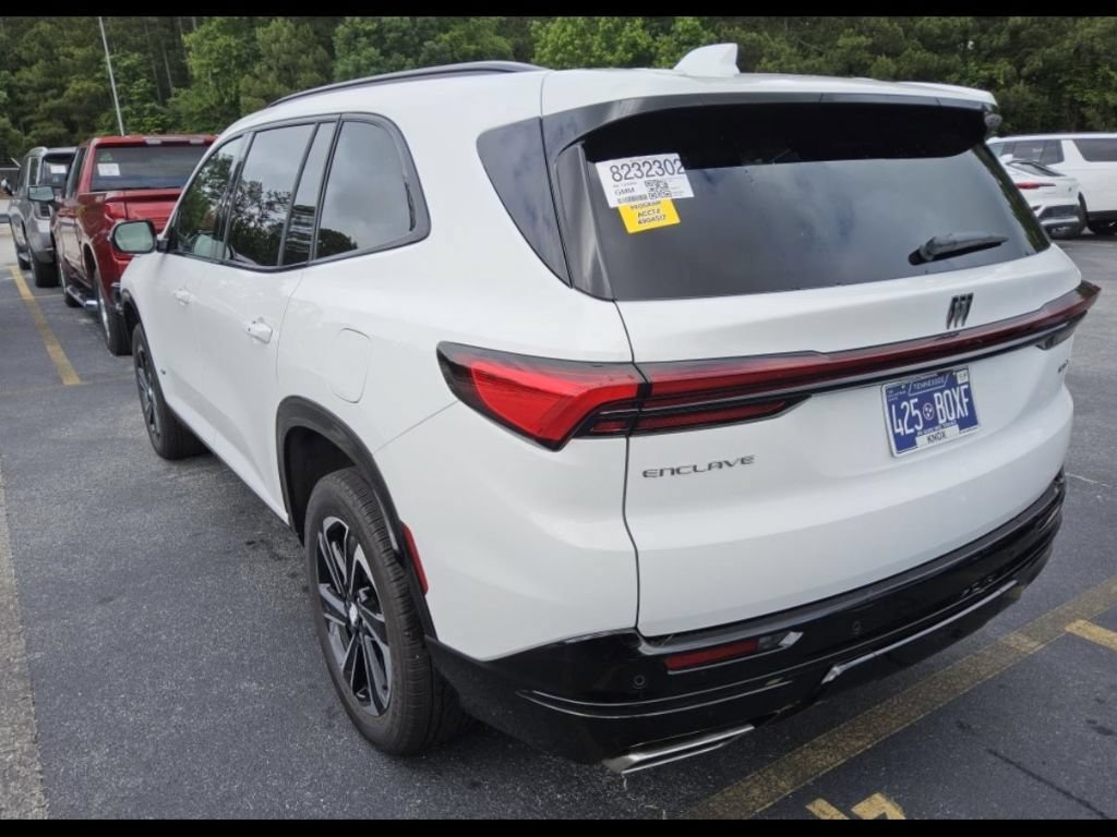 Used 2026 Buick Enclave Sport Touring FWD image 4