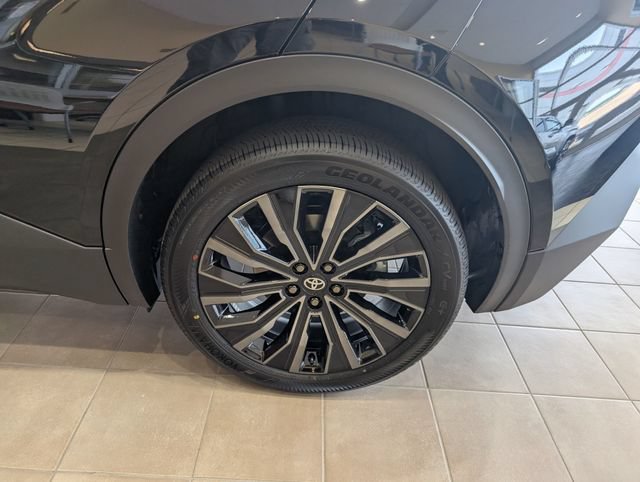 New 2026 Toyota C-HR AWD/4WD image 24