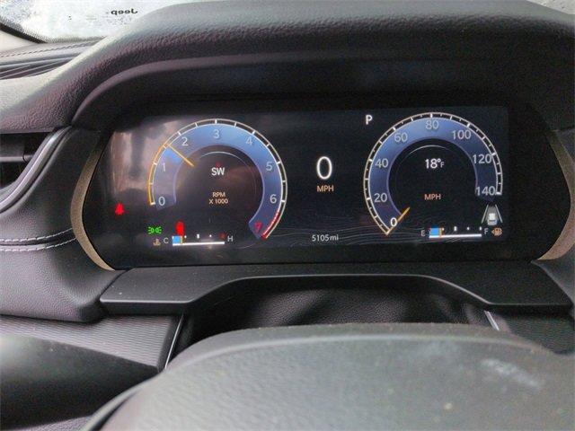 Used 2024 Jeep Grand Cherokee Laredo X image 16