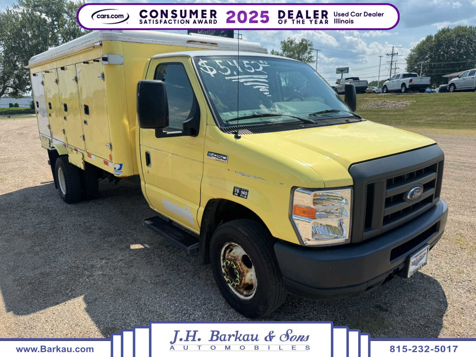 Used 2018 Ford E-450 and Econoline 450 Super Duty w/ Power Windows & Locks Group RWD image 1